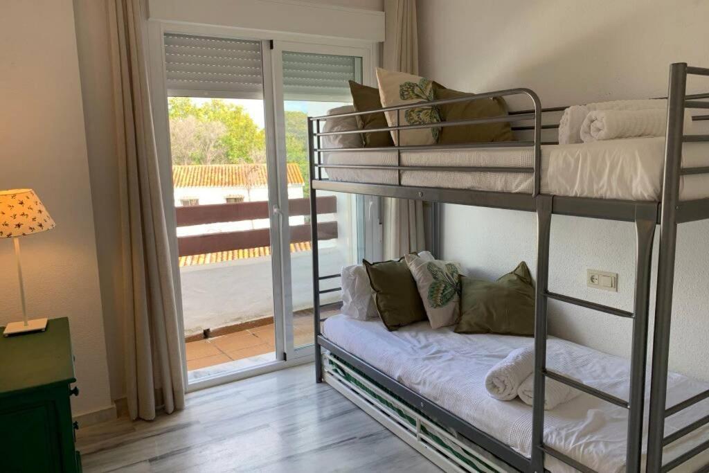 Oasis Sun Beach Costa Del Sol Естепона Екстериор снимка