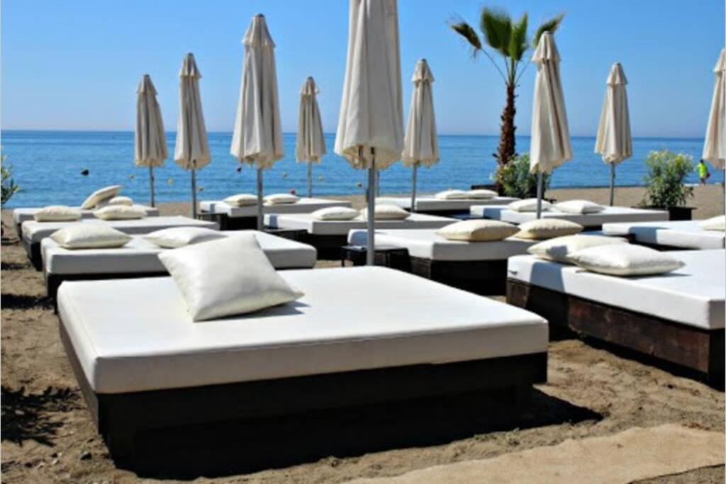 Oasis Sun Beach Costa Del Sol Естепона Екстериор снимка