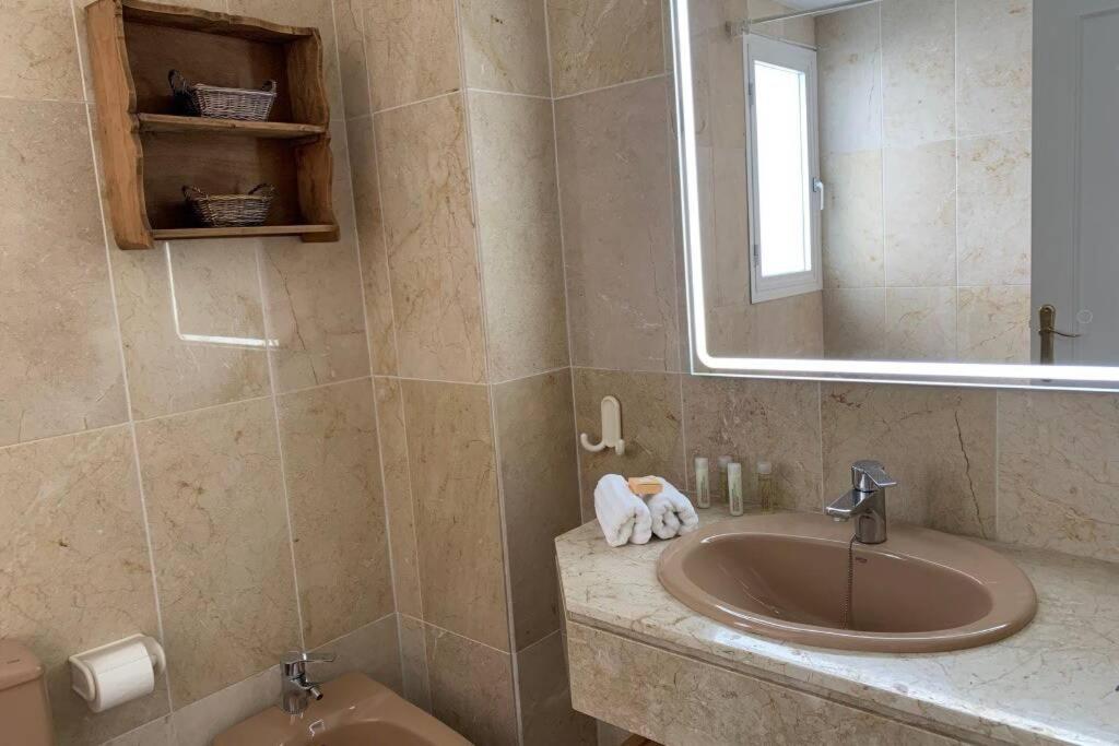 Oasis Sun Beach Costa Del Sol Естепона Екстериор снимка